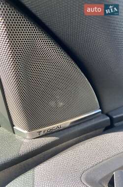 Внедорожник / Кроссовер Peugeot 5008 2022 в 