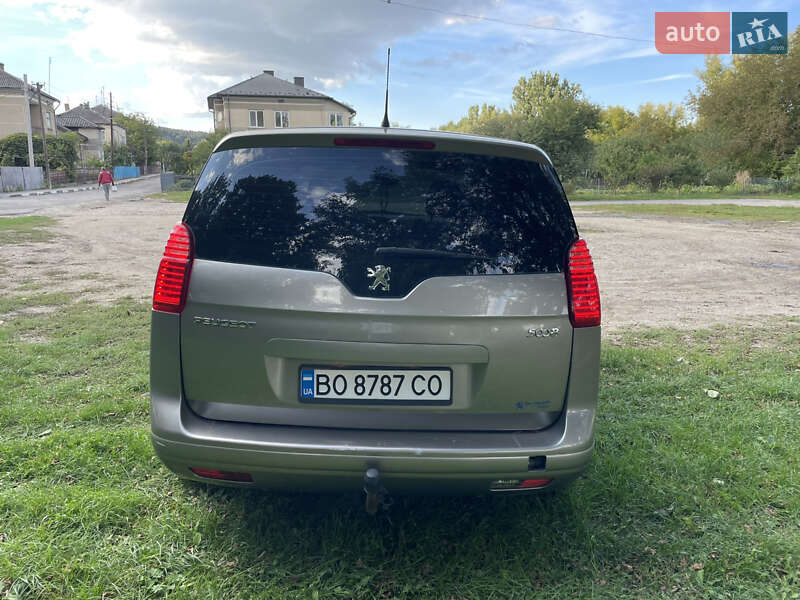 Мікровен Peugeot 5008 2011 в Теребовлі