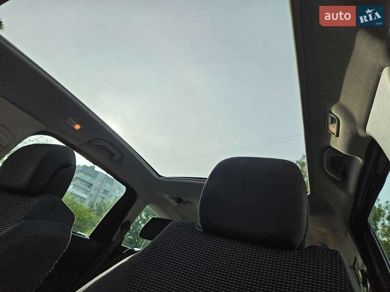 Мікровен Peugeot 5008 2012 в Житомирі