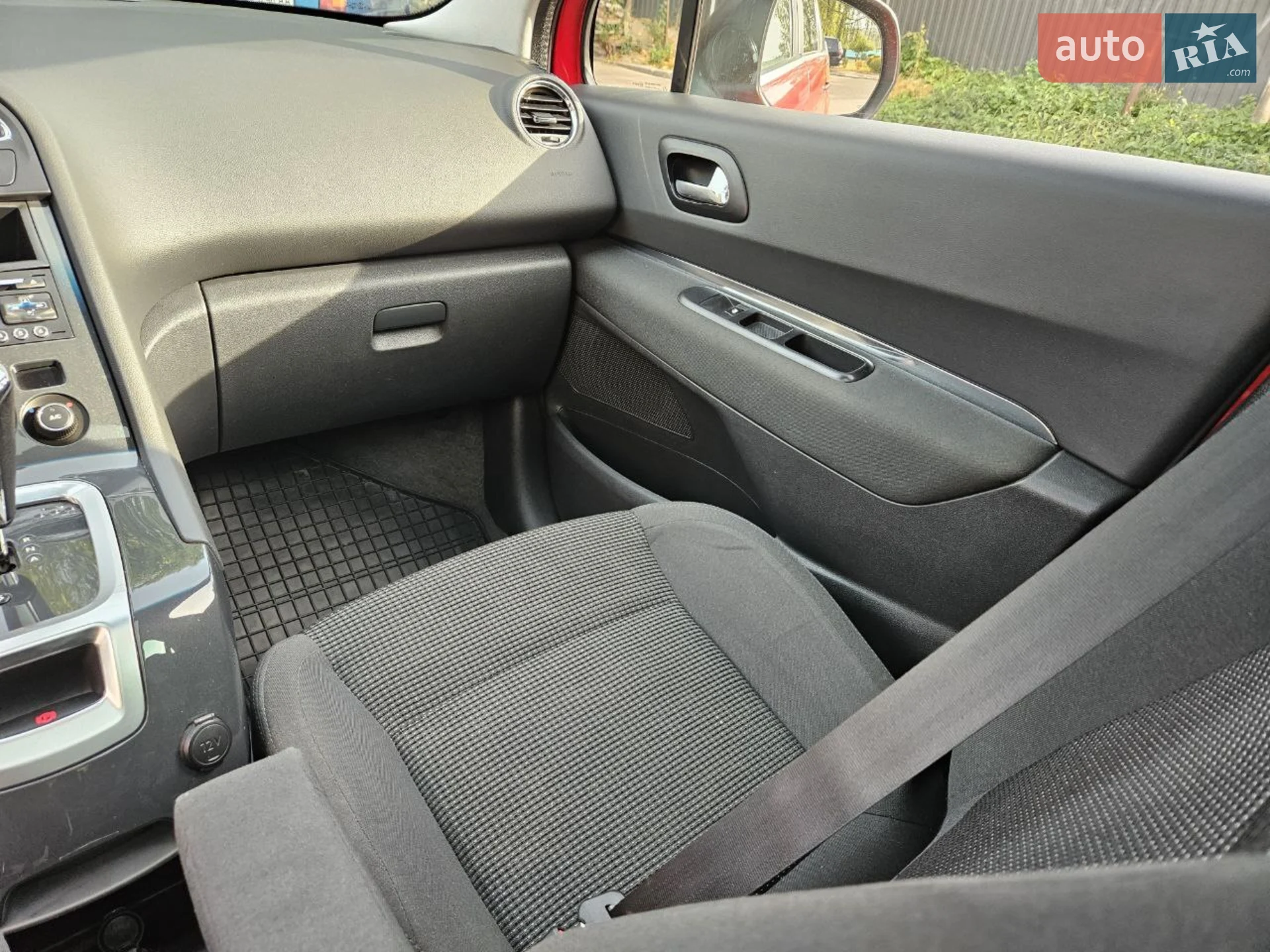 2012 Peugeot 5008 - мініатюра 68