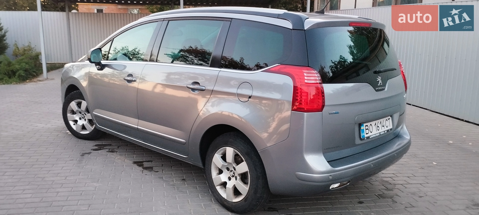 2015 Peugeot 5008 - мініатюра 17