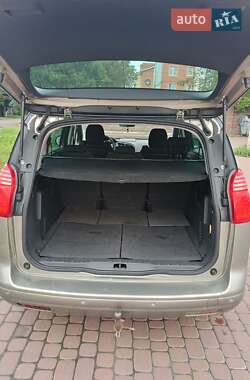 Микровэн Peugeot 5008 2010 в Ровно
