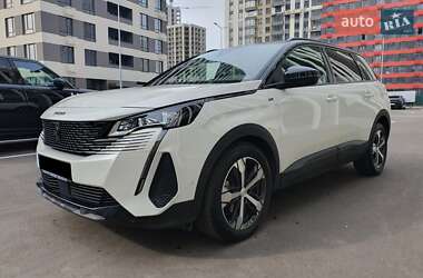 Позашляховик / Кросовер Peugeot 5008 2022 в Києві