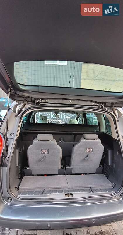 Мікровен Peugeot 5008 2013 в Івано-Франківську