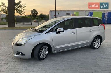Мікровен Peugeot 5008 2010 в Бориславі