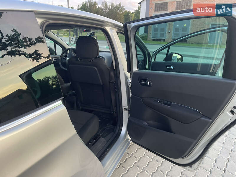 Мікровен Peugeot 5008 2010 в Бориславі фото 17 Мікровен Peugeot 5008 2010 в Бориславі