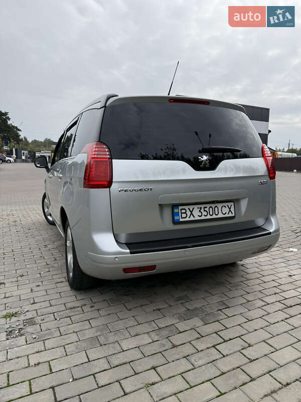 Мікровен Peugeot 5008 2010 в Рівному