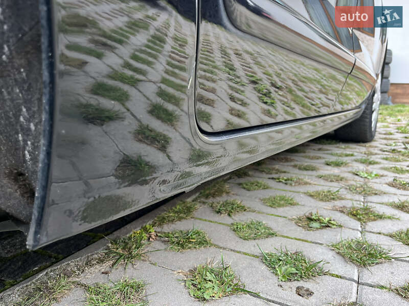 Мікровен Peugeot 5008 2010 в Звягелі