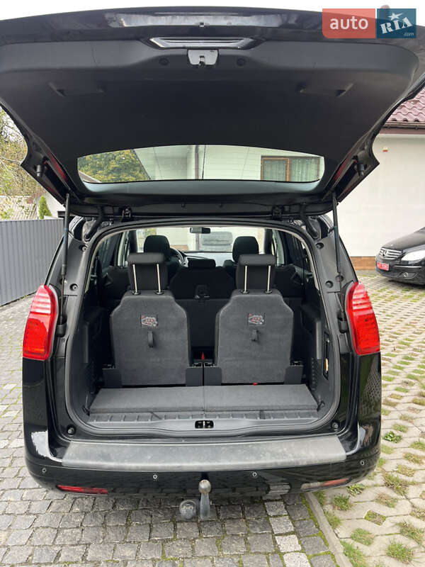 Мікровен Peugeot 5008 2010 в Звягелі