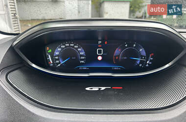 Внедорожник / Кроссовер Peugeot 5008 2017 в 