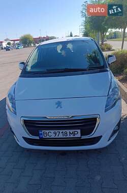 Микровэн Peugeot 5008 2015 в Жидачове