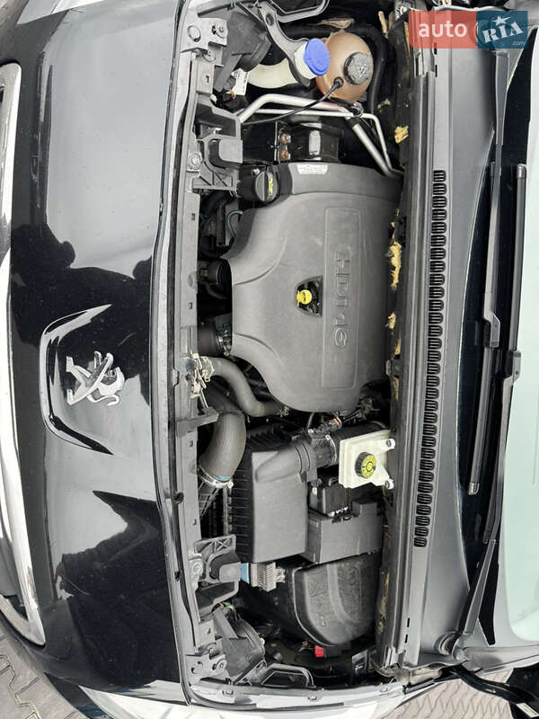 Микровэн Peugeot 5008 2014 в Голованевске фото 15 Микровэн Peugeot 5008 2014 в Голованевске