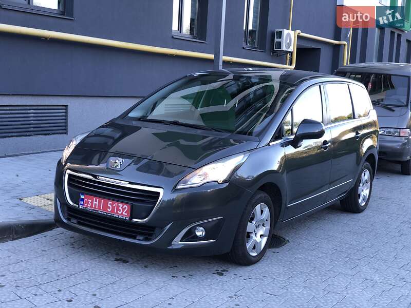 Микровэн Peugeot 5008 2014 в Львове