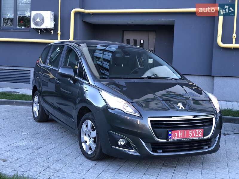 Микровэн Peugeot 5008 2014 в Львове