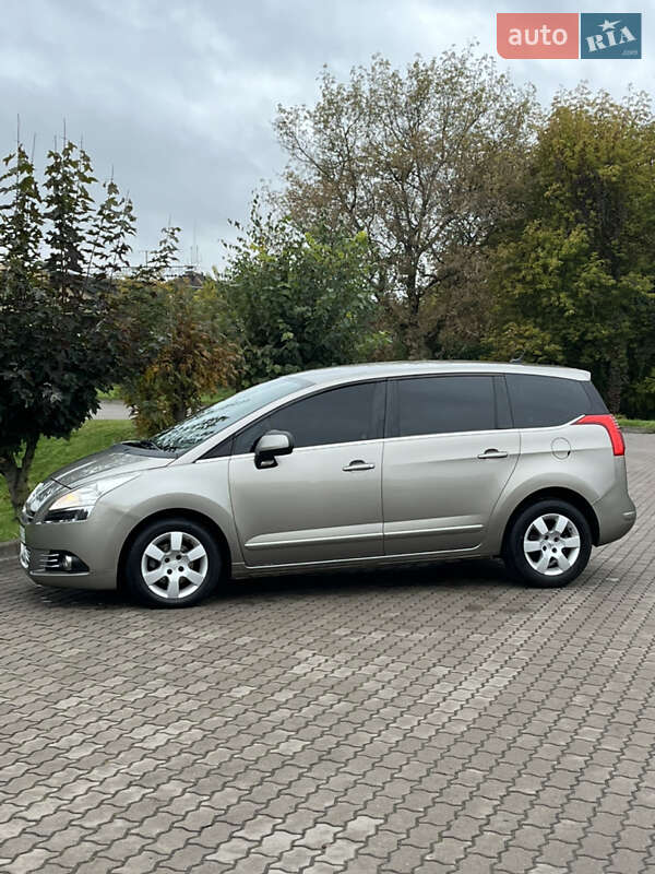 Микровэн Peugeot 5008 2010 в Бродах фото 12 Микровэн Peugeot 5008 2010 в Бродах