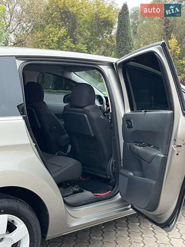 Микровэн Peugeot 5008 2010 в Бродах фото 27 Микровэн Peugeot 5008 2010 в Бродах