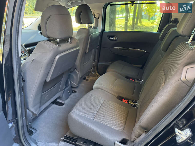 Мікровен Peugeot 5008 2014 в Умані фото 58 Мікровен Peugeot 5008 2014 в Умані