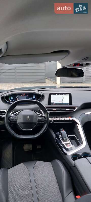 Позашляховик / Кросовер Peugeot 5008 2019 в Львові