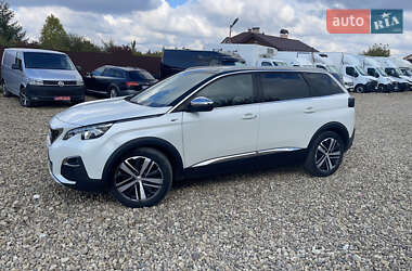 Внедорожник / Кроссовер Peugeot 5008 2017 в 