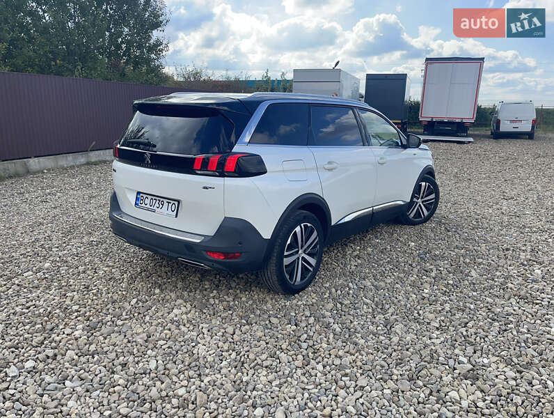 Внедорожник / Кроссовер Peugeot 5008 2017 в Львове