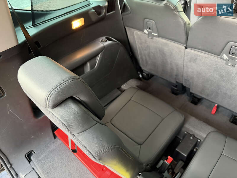 Микровэн Peugeot 5008 2014 в Ровно