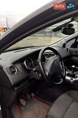 Мікровен Peugeot 5008 2009 в 