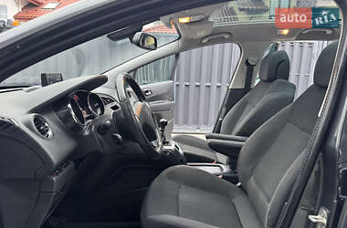 Микровэн Peugeot 5008 2016 в 