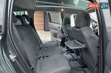 Микровэн Peugeot 5008 2016 в 