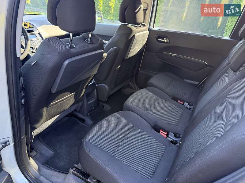 Мікровен Peugeot 5008 2010 в Харкові фото 11 Мікровен Peugeot 5008 2010 в Харкові