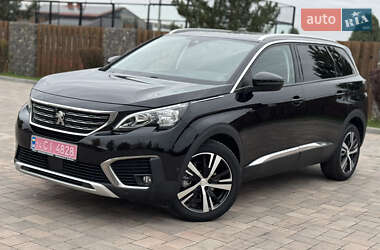 Внедорожник / Кроссовер Peugeot 5008 2020 в 