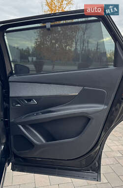 Внедорожник / Кроссовер Peugeot 5008 2020 в 