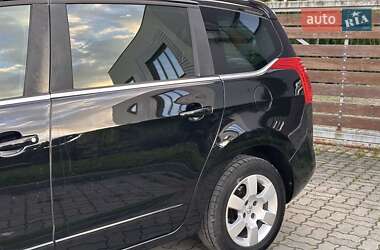 Микровэн Peugeot 5008 2012 в 