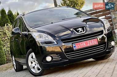 Микровэн Peugeot 5008 2012 в 