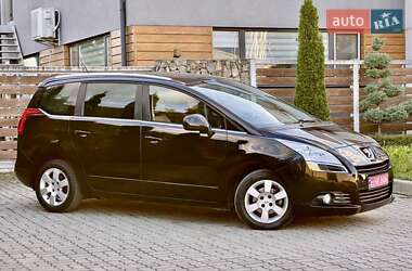 Микровэн Peugeot 5008 2012 в 