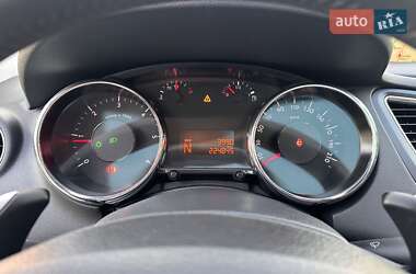 Микровэн Peugeot 5008 2012 в 