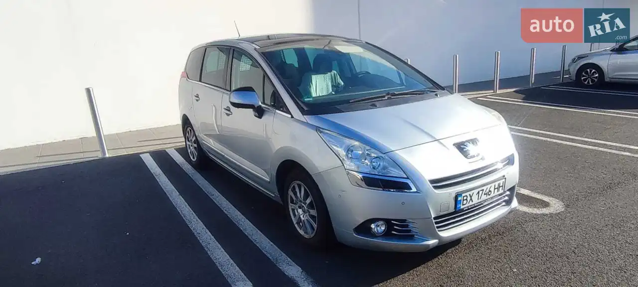 2010 Peugeot 5008 - мініатюра 38