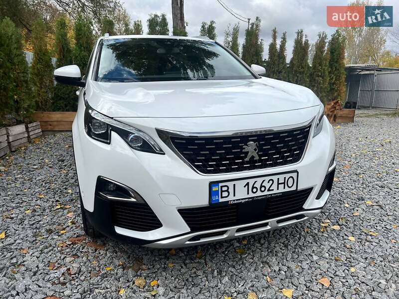 Позашляховик / Кросовер Peugeot 5008 2017 в Полтаві фото 5 Позашляховик / Кросовер Peugeot 5008 2017 в Полтаві
