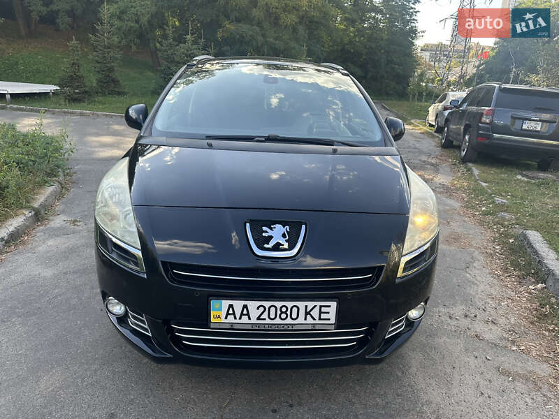 Peugeot 5008 2010 Peugeot 5008 2010