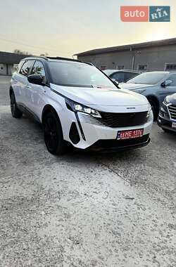 Внедорожник / Кроссовер Peugeot 5008 2022 в 