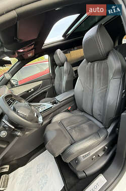 Внедорожник / Кроссовер Peugeot 5008 2022 в 