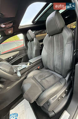 Внедорожник / Кроссовер Peugeot 5008 2022 в 