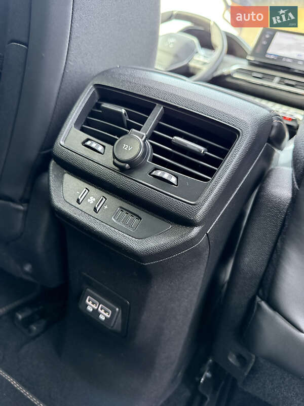 Позашляховик / Кросовер Peugeot 5008 2022 в Івано-Франківську фото 37 Позашляховик / Кросовер Peugeot 5008 2022 в Івано-Франківську