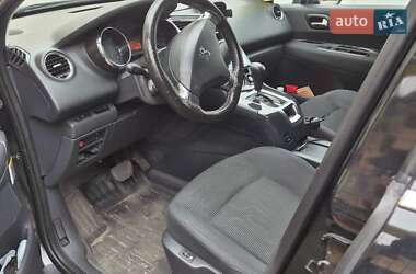 Микровэн Peugeot 5008 2014 в 