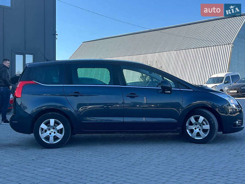 Микровэн Peugeot 5008 2012 в Львове фото 10 Микровэн Peugeot 5008 2012 в Львове