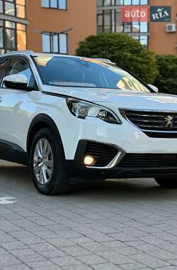 Позашляховик / Кросовер Peugeot 5008 2019 в Івано-Франківську