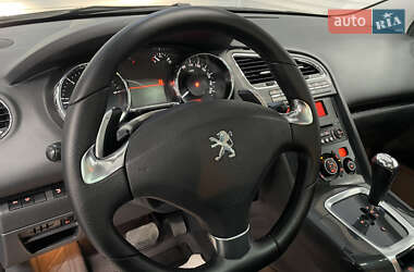 Мікровен Peugeot 5008 2011 в  фото 54 Мікровен Peugeot 5008 2011 в