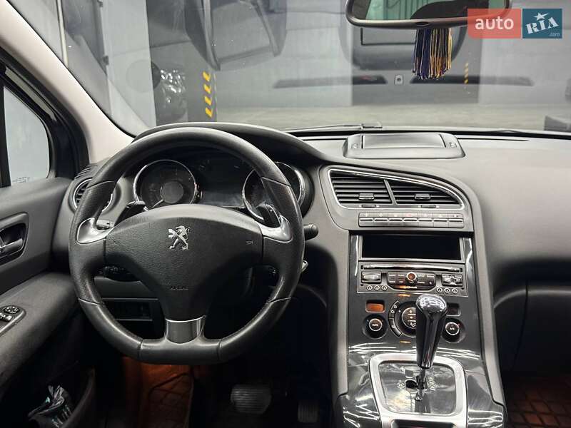 Микровэн Peugeot 5008 2014 в Черновцах фото 15 Микровэн Peugeot 5008 2014 в Черновцах