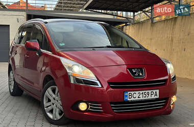 Микровэн Peugeot 5008 2011 в Дрогобыче