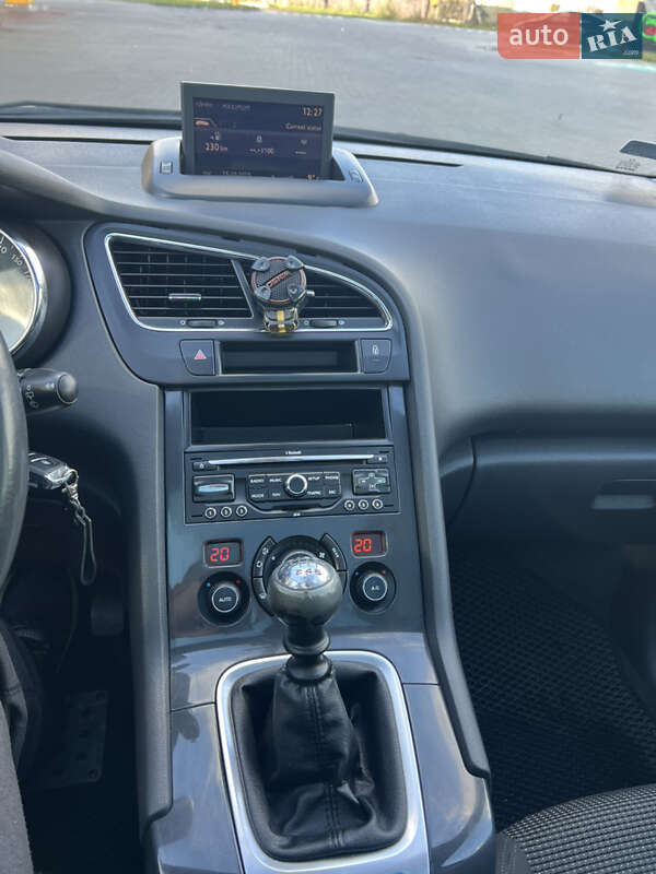Микровэн Peugeot 5008 2009 в Луцке фото 11 Микровэн Peugeot 5008 2009 в Луцке