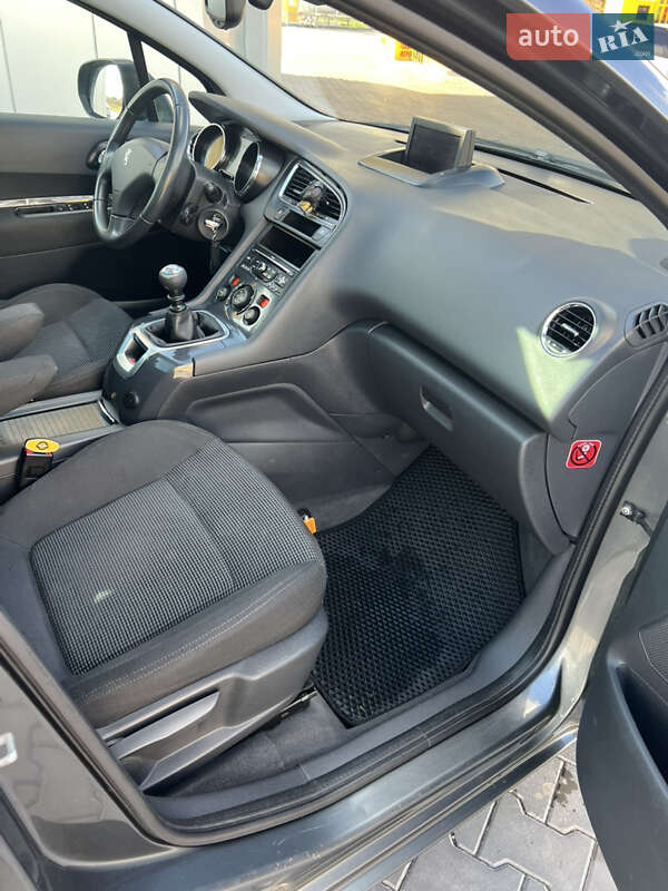 Микровэн Peugeot 5008 2009 в Луцке фото 12 Микровэн Peugeot 5008 2009 в Луцке